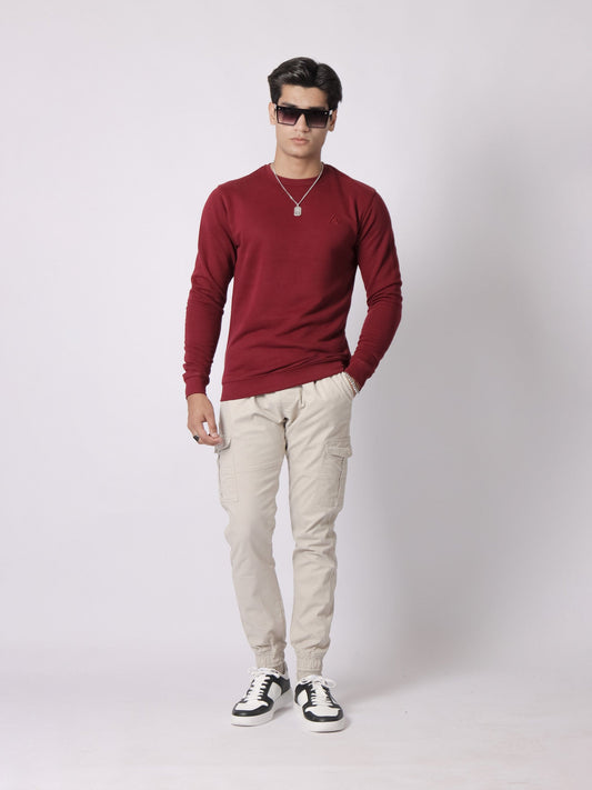 maroon sweatshirt outfit